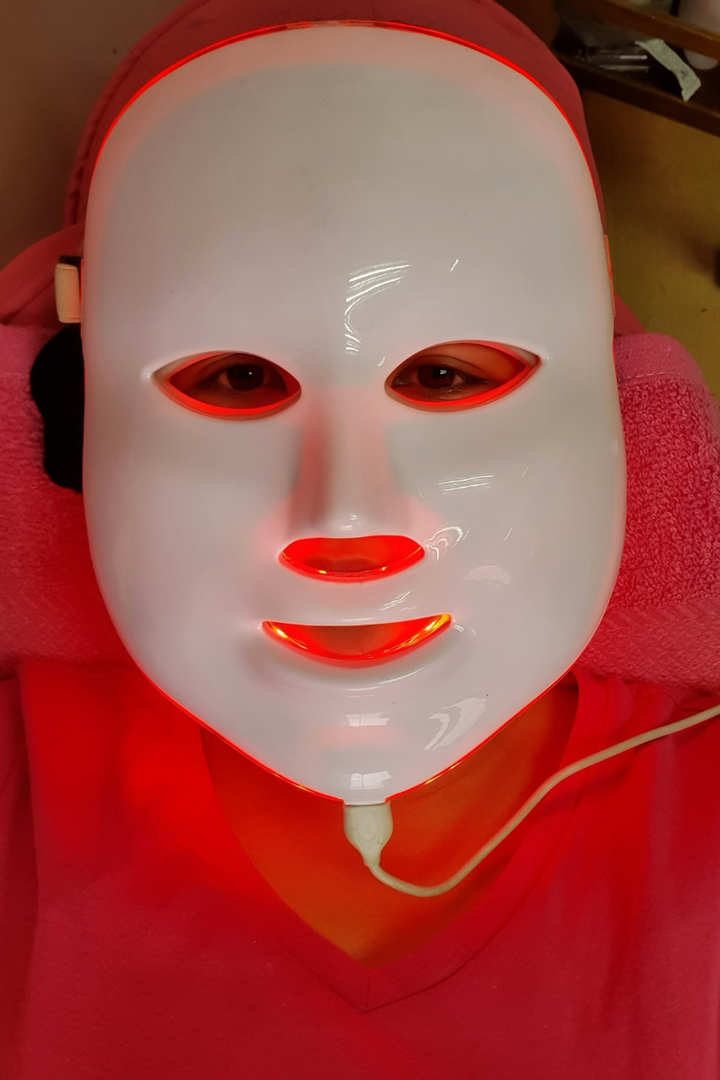 LED Skin Magic: the device that can light up your skin care