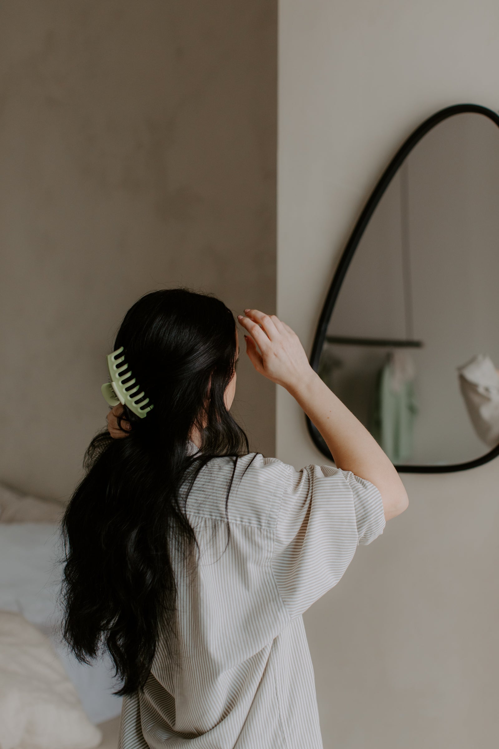 A Holistic Approach to Hair Growth + My Favorite DIY Scalp Oil